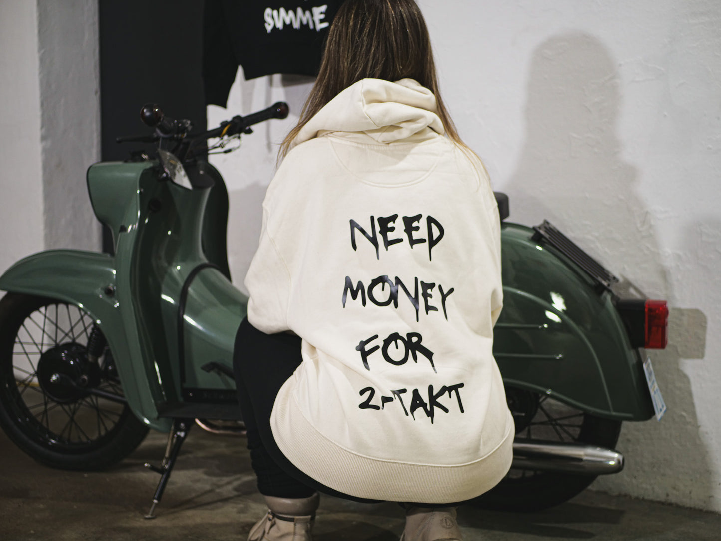 Need money for 2-takt Hoodie